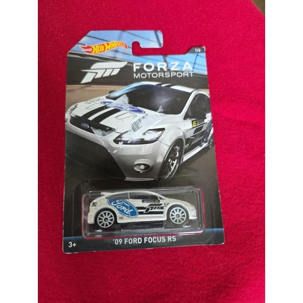 2017 Hot Wheels Forza Motorsport '09 Ford Focus RS White NOC